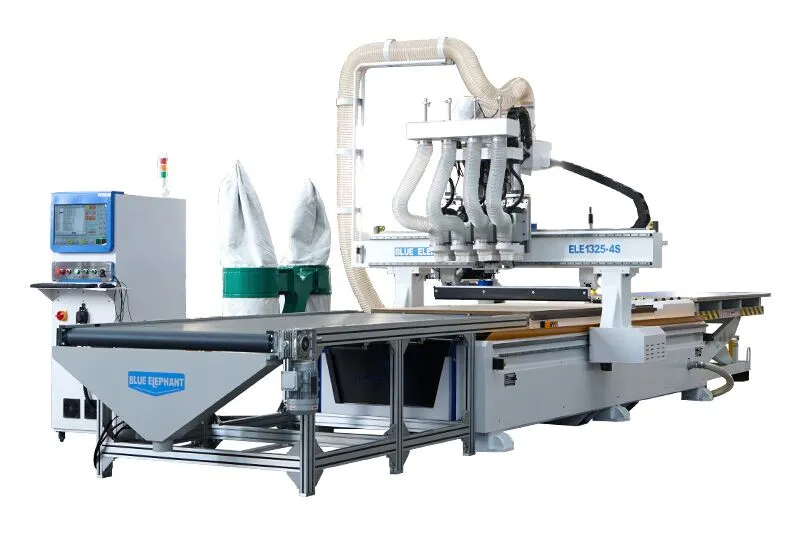 La máquina CNC de anidamiento de madera de 4 procesos